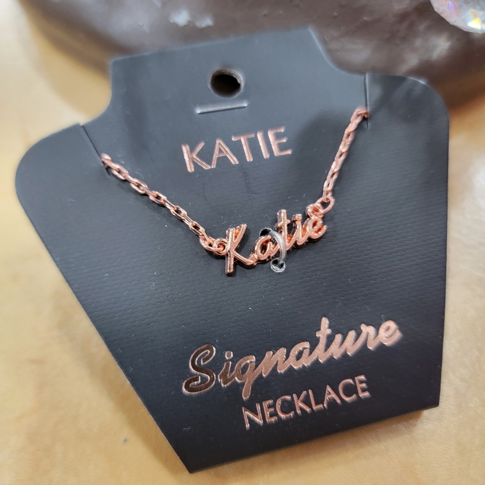 KATIE Personalized Name Necklace in Rose Gold